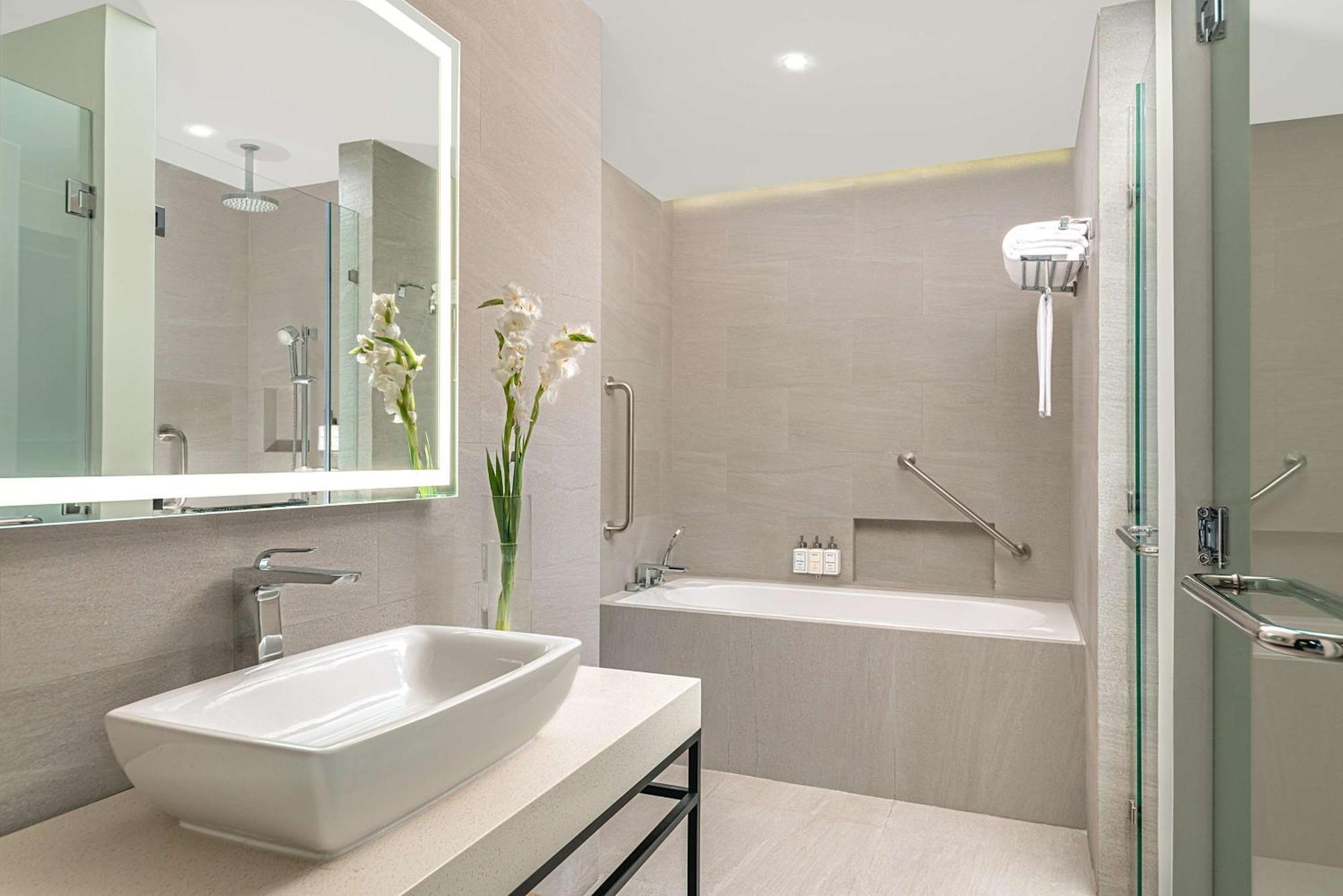 Park Inn By Radisson Bacolod Ngoại thất bức ảnh